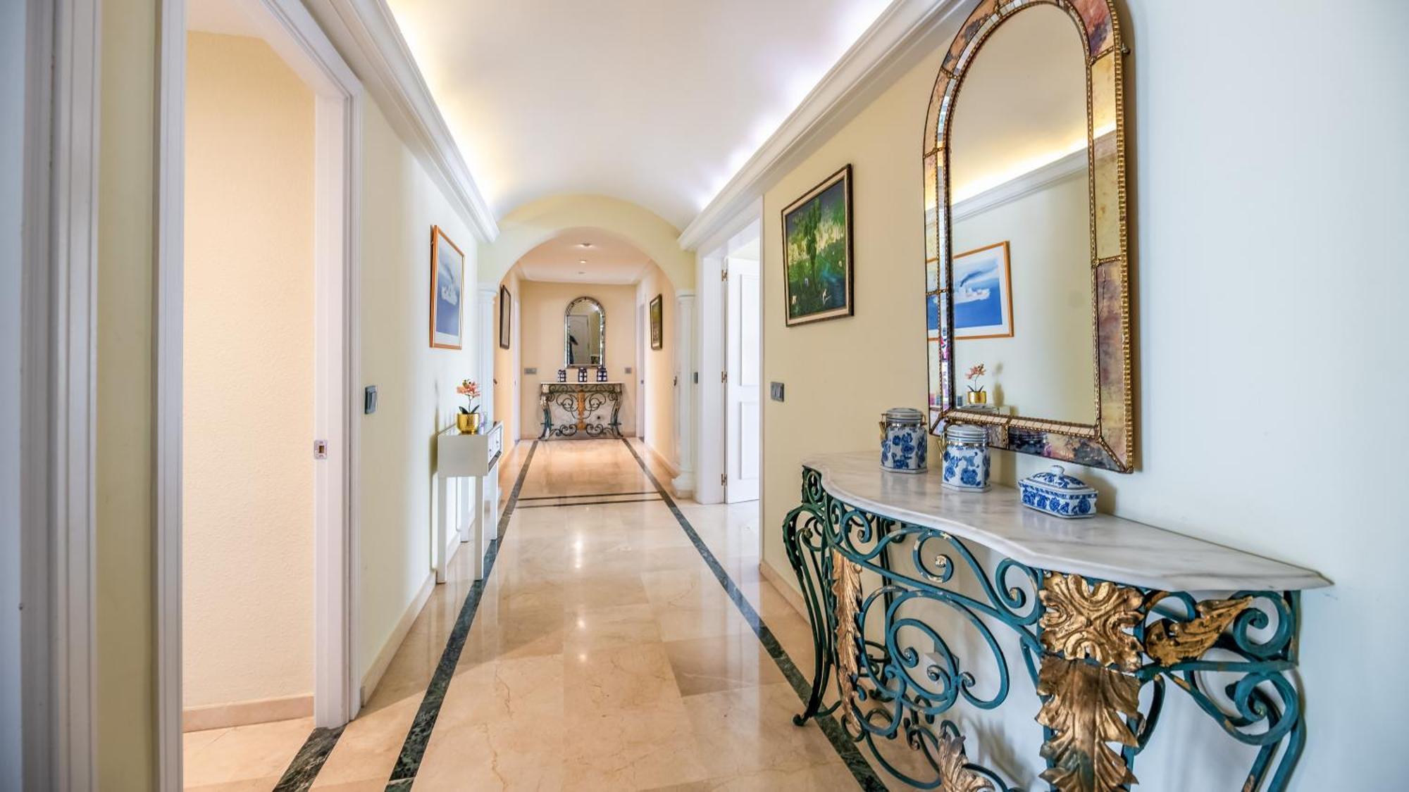Penthouse Boutique Suite Marbella Exteriör bild