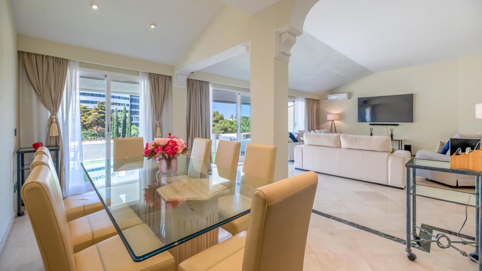 Penthouse Boutique Suite Marbella Exteriör bild
