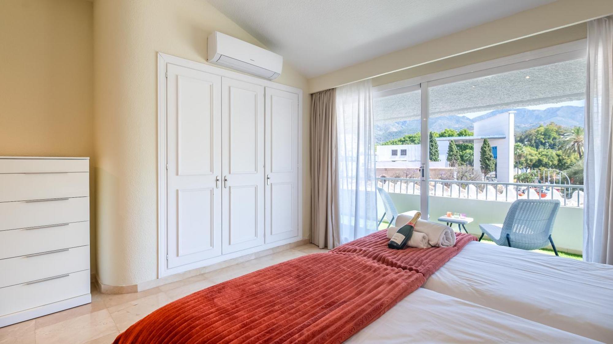 Penthouse Boutique Suite Marbella Exteriör bild