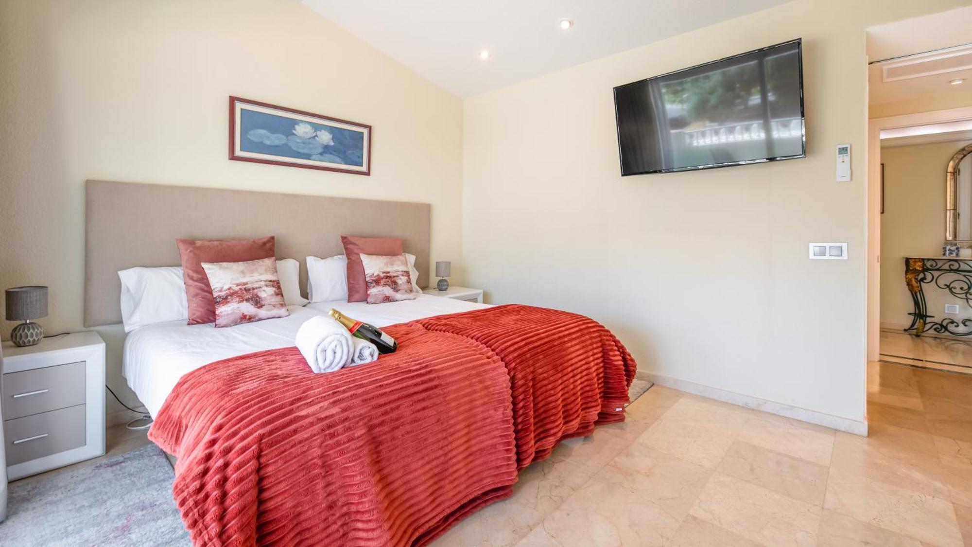 Penthouse Boutique Suite Marbella Exteriör bild