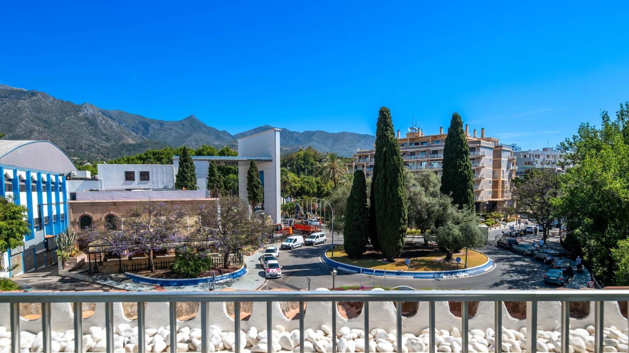 Penthouse Boutique Suite Marbella Exteriör bild