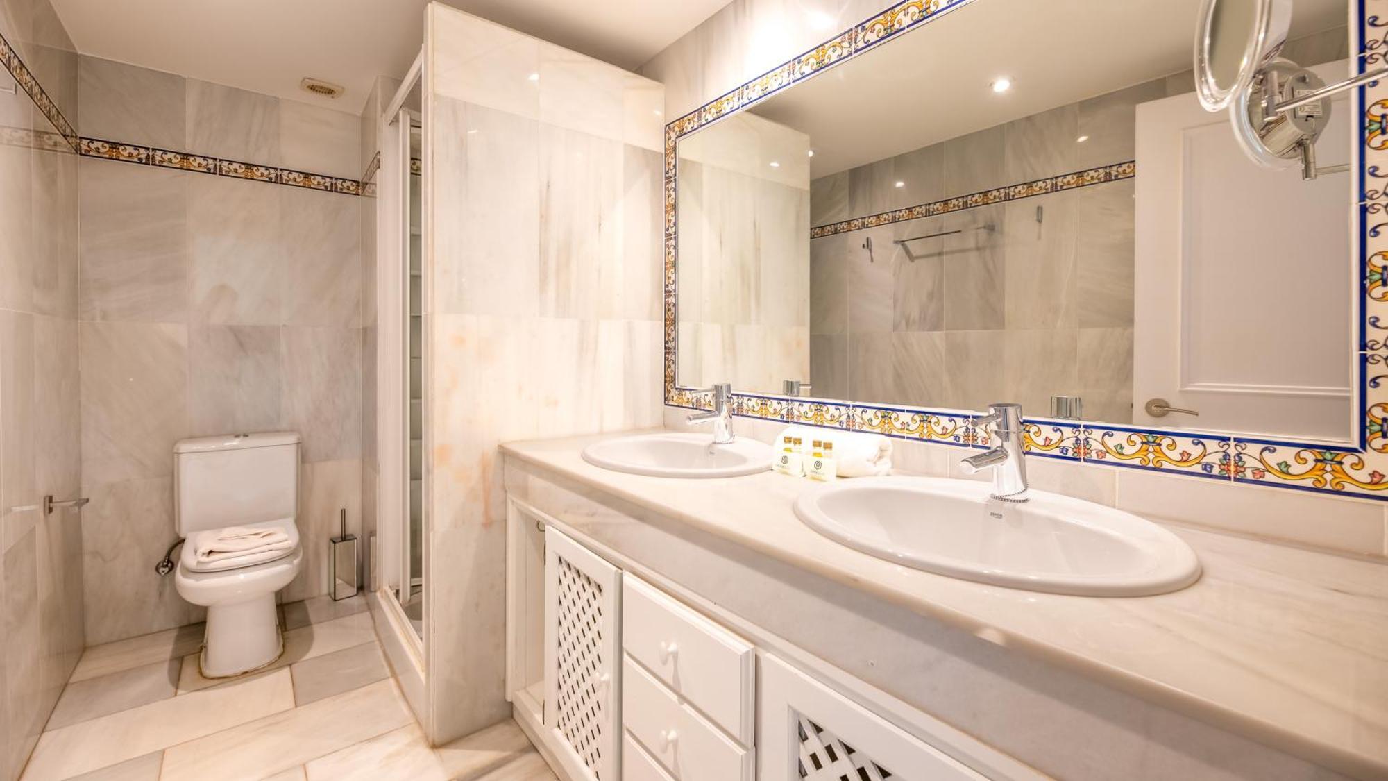 Penthouse Boutique Suite Marbella Exteriör bild