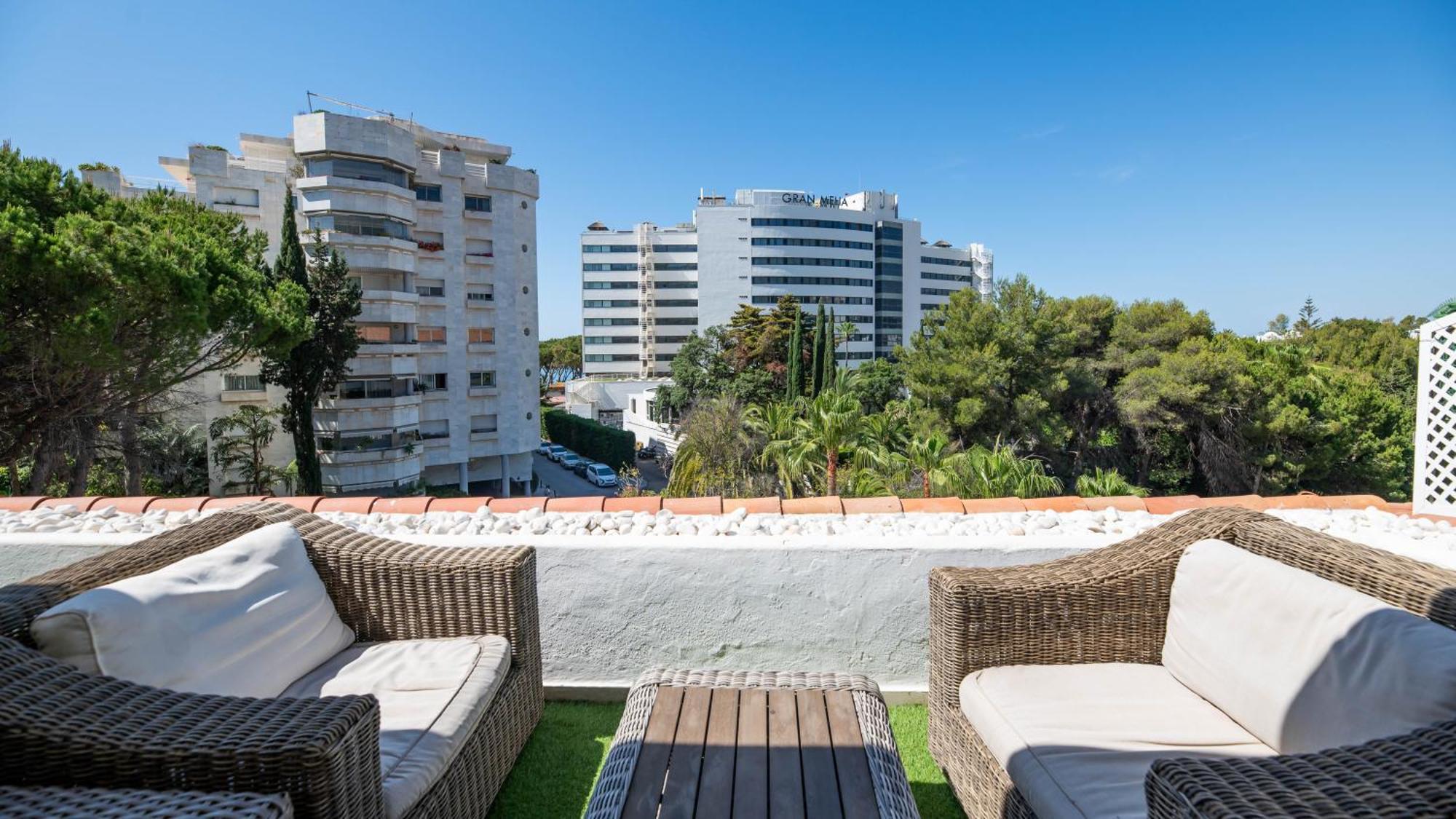 Penthouse Boutique Suite Marbella Exteriör bild