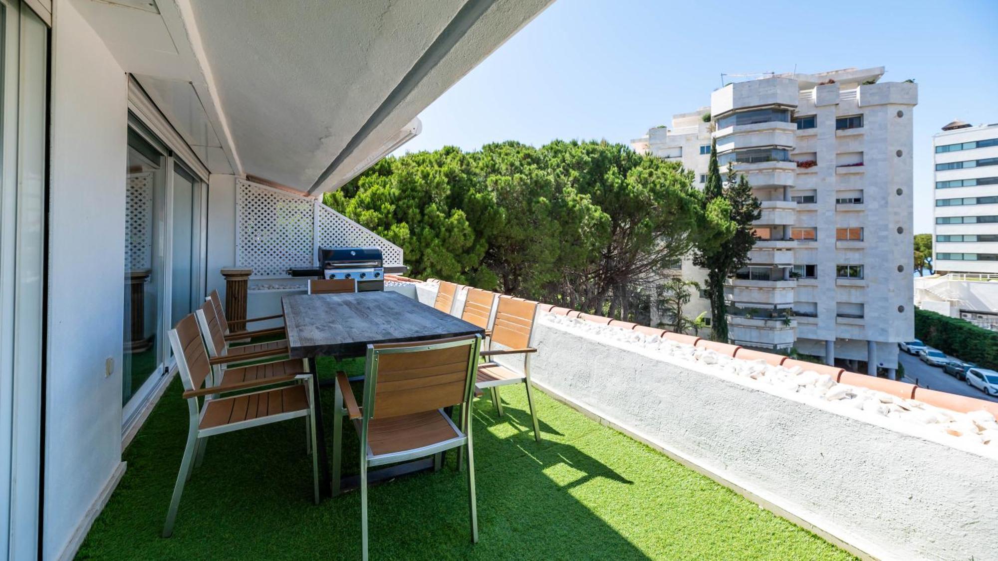 Penthouse Boutique Suite Marbella Exteriör bild