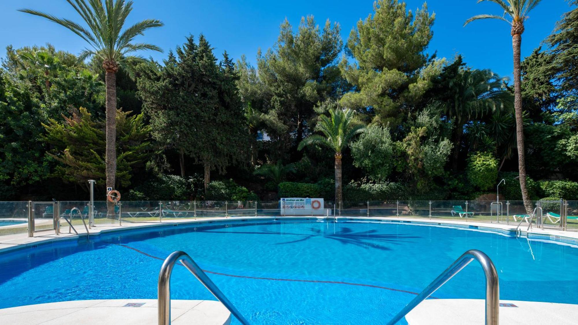 Penthouse Boutique Suite Marbella Exteriör bild